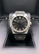 2021 Audemars Piguet Royal Oak Selfwinding 15500ST - Image 3