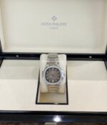 2023 Patek Philippe Ladies Nautilus - Image 2