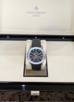 2022 Patek Philippe Aquanaut Travel Time 5164A - Image 2