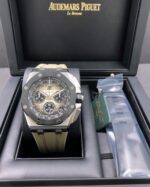 2021 Audemars Piguet Royal Oak Offshore Selfwinding Chronograph 26420SO - Image 2