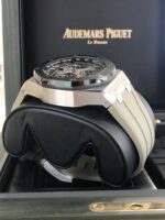 2022 Audemars Piguet Royal Oak Offshore Selfwinding Chronograph 26420SO - Image 4
