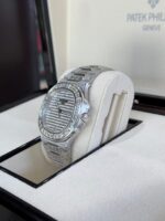 2024 Patek Philippe Nautilus 5719/10G-010 - Image 4