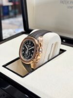 2024 Patek Philippe Aquanaut Self-Winding 5968R-001 - Image 4