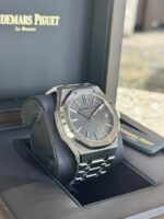 2022 Audemars Piguet Royal Oak Selfwinding 15510ST - Image 4