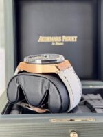 2023 Audemars Piguet Royal Oak Chronograph 26420OI - Image 5