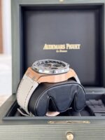 2023 Audemars Piguet Royal Oak Chronograph 26420OI - Image 7